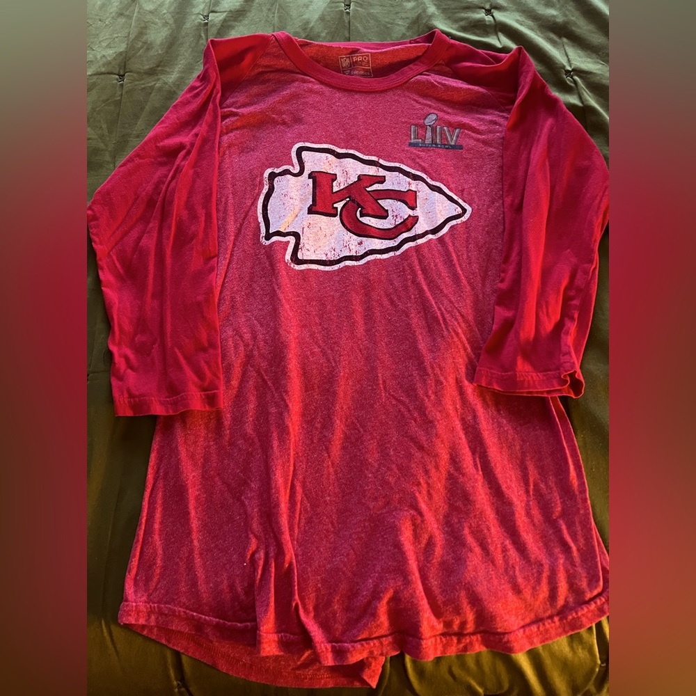 Pro Line NFL/Fanatics Travis Kelce Long Sleeve T-Shirt (Med)